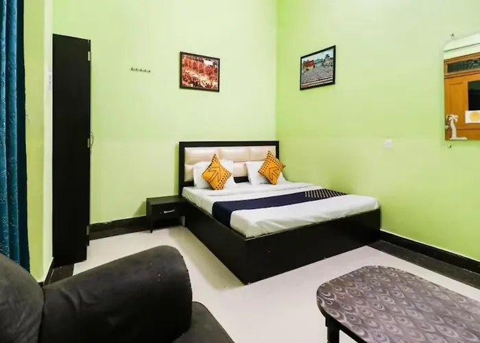 Grg H R Guest House Varanasi Near Dashashwamedh Ghat